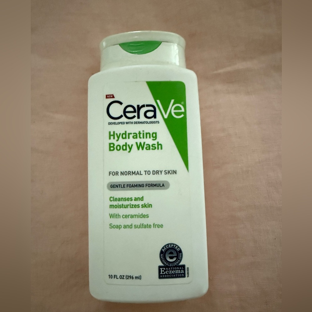 CeraVe Hydrating Body Wash Brand New